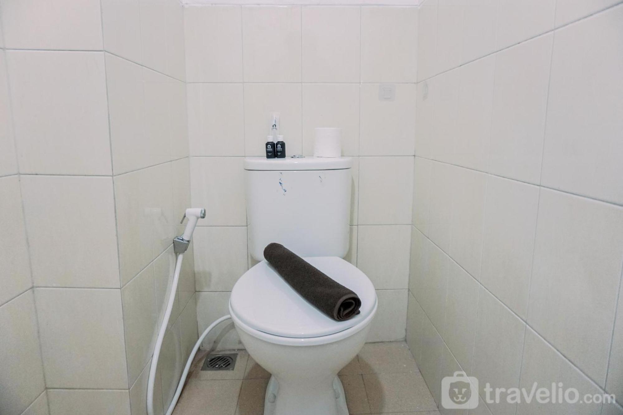 Brand New And At Urbantown Serpong By Travelio Tangerang